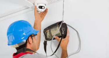CCTV fitting and testing Dubai CCTV fitting and testing Dubai